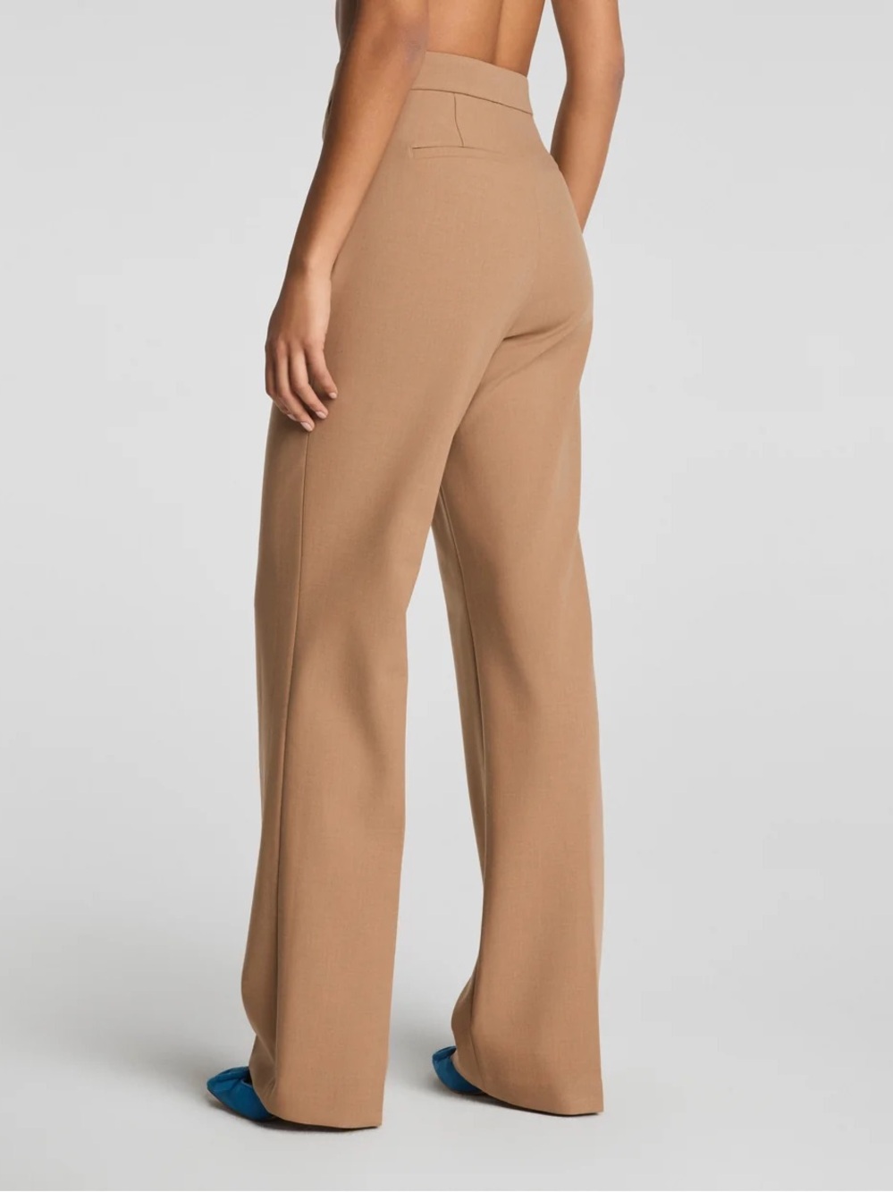 NEW Spanx Classic Wide-Leg Women's Pants in Camel - Picture 2 of 5